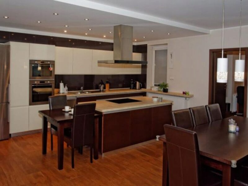 Piso alquiler - Barcelona Centro 985€